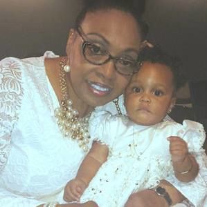 Meet your Posher, Lana